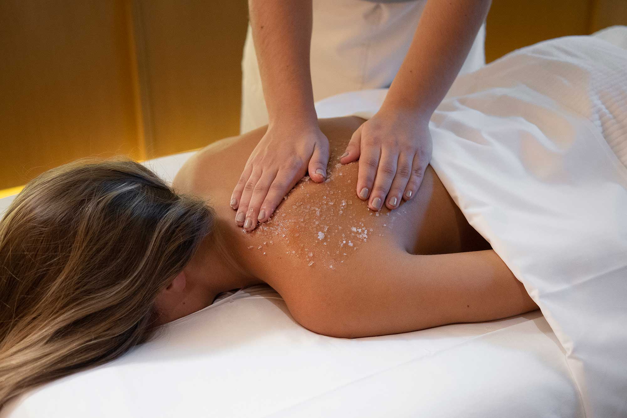 Therapeutische und entspannende Massagen